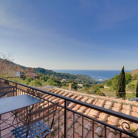 Vista Su Montecristo - Goelba Apartament *