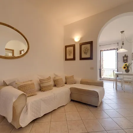 Vista Su Montecristo - Goelba