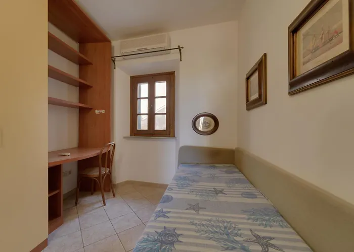 Vista Su Montecristo - Goelba * Capoliveri (Isola d'Elba)