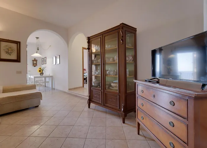 Vista Su Montecristo - Goelba Appartement *