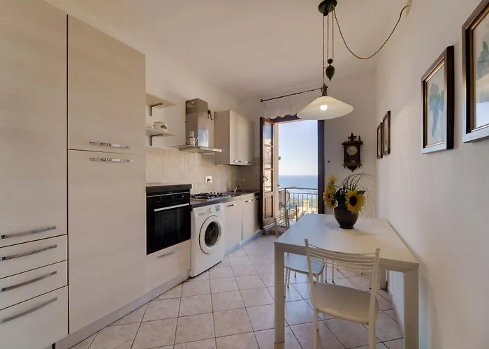 Vista Su Montecristo - Goelba Appartement *